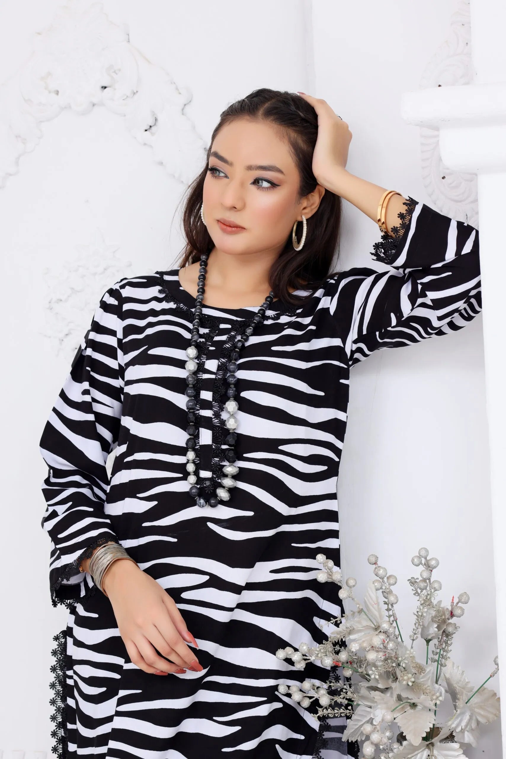 Saada Husan – Black & White Co-Ord Set