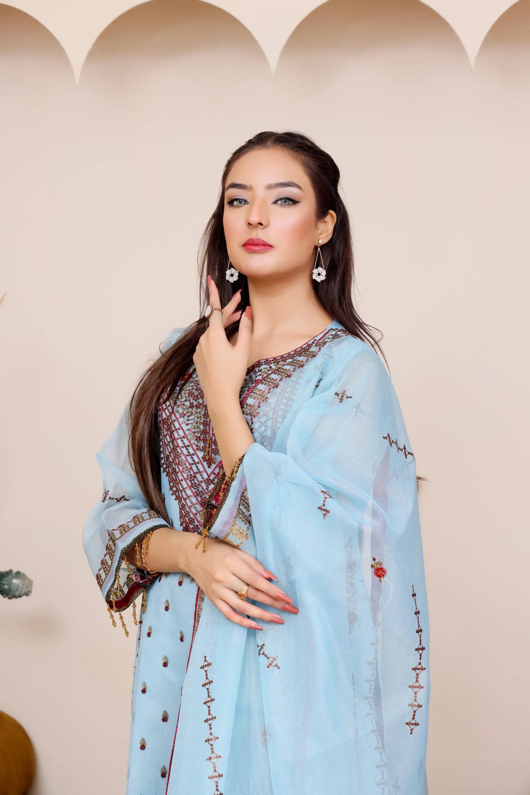 Khushdil outfit