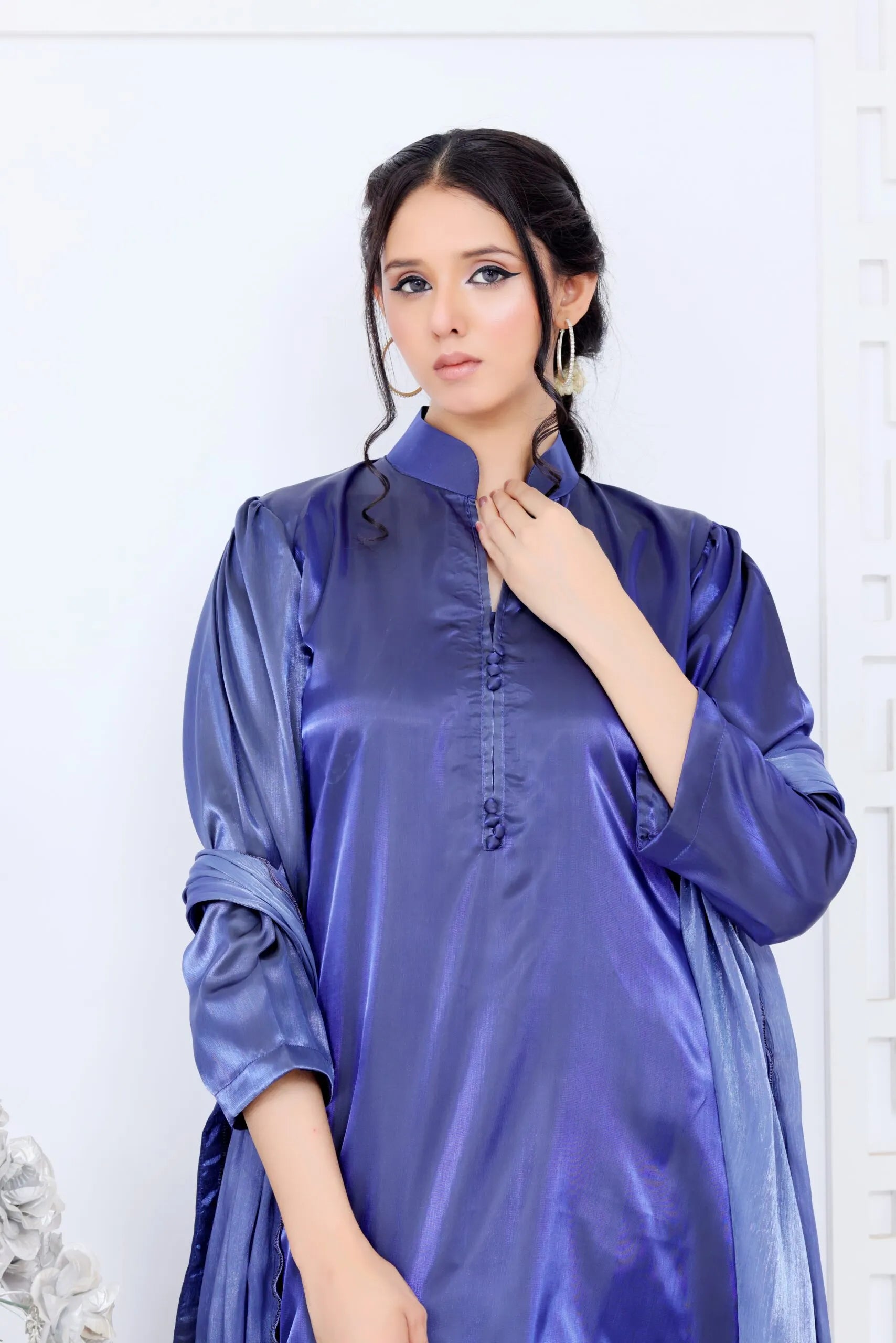 Neel Kashish – Ladies Silk Suit in Shisha Silk