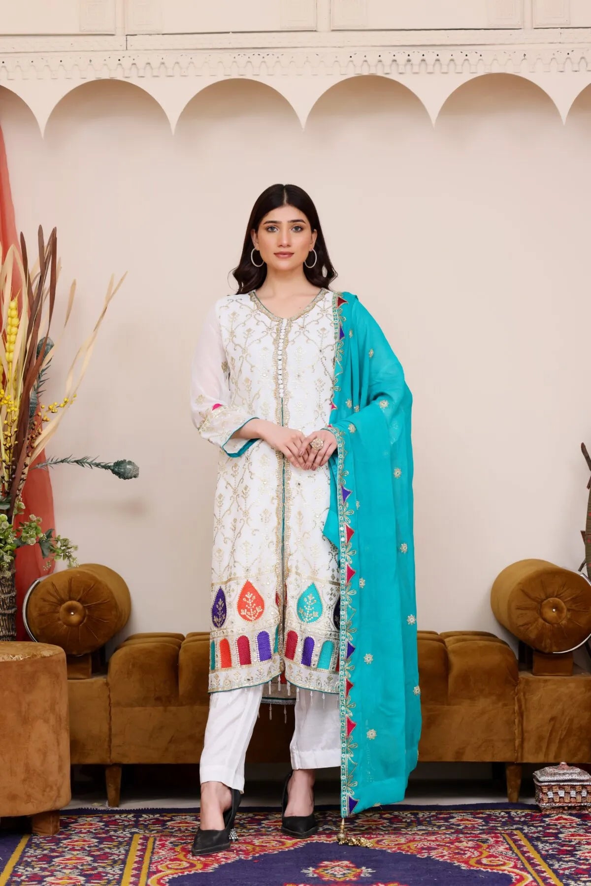 Chiffon elegance – Ivory & turquois