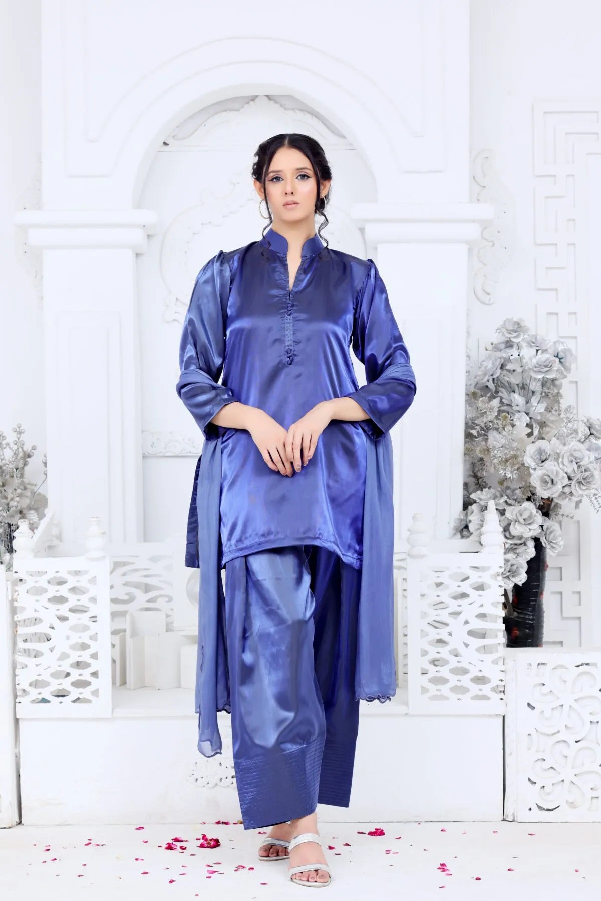Neel Kashish – Ladies Silk Suit in Shisha Silk